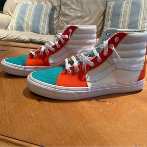 Men’s Sk8-High Vans Size 10